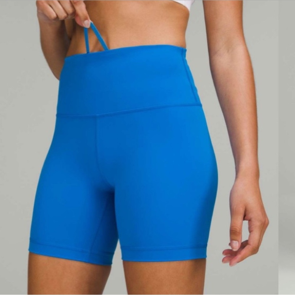 NWOT - Lululemon Wunder Train High-Rise Short 6"
Poolside